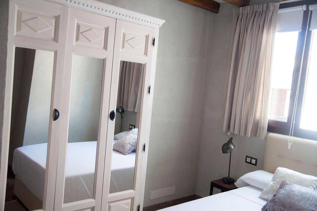 Hostal La Casa De Maria Algarinejo Exterior foto