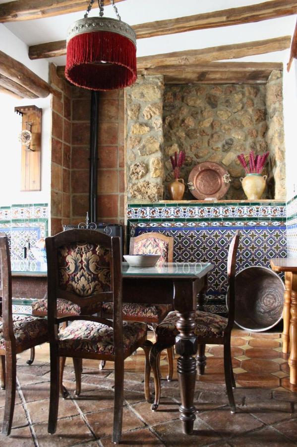 Hostal La Casa De Maria Algarinejo Exterior foto